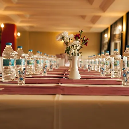 Hotel Buyuk Saruhan