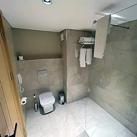 Hotel Buyuk Saruhan 4*